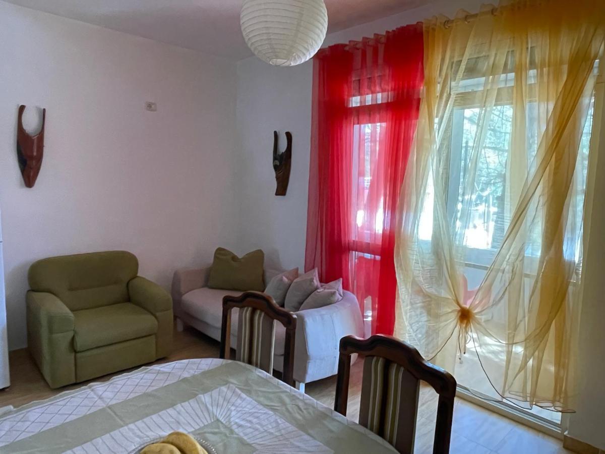 Vacation Home Dibra Velipojë Eksteriør billede